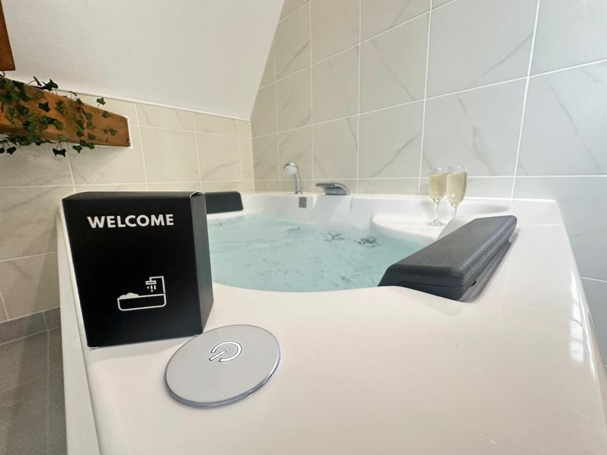 S Bayleved'Air Duplex Vue Chateau, Balneo Et Sauna Седан Екстериор снимка
