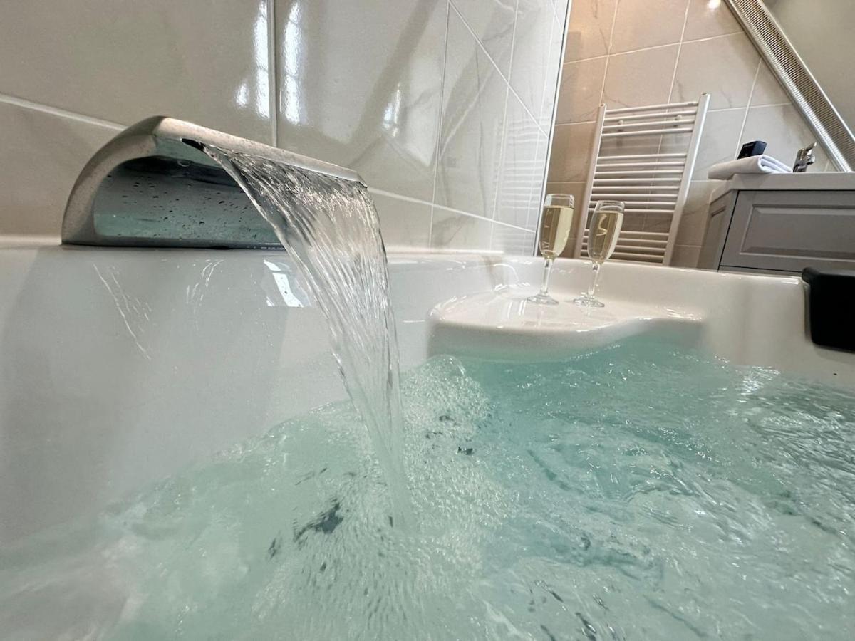 S Bayleved'Air Duplex Vue Chateau, Balneo Et Sauna Седан Екстериор снимка